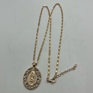 Gold plated necklace for women Valentino design